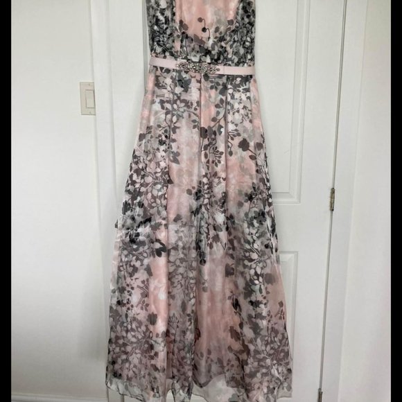 Eliza J dress. - Picture 7 of 11